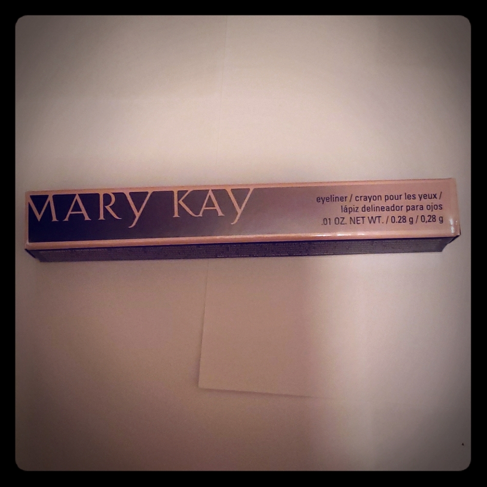 Mary Kay Eyeliner in deep brown